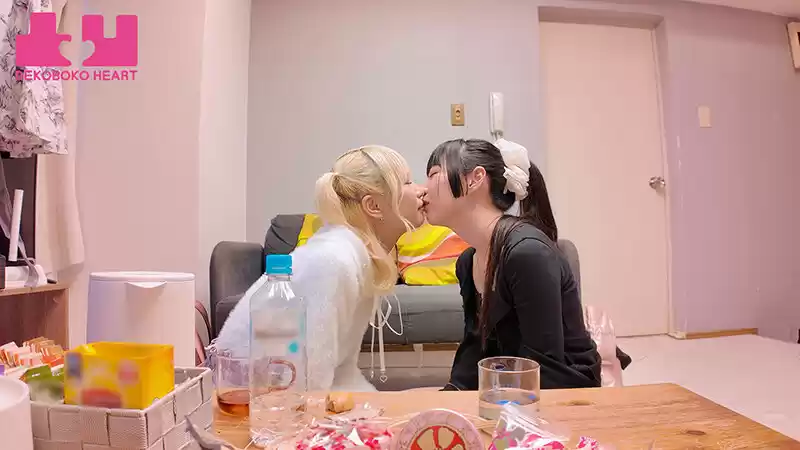 もっとお互いの事を知りたくて、プライベートも仲良しな2人が、ごはんを食べてシャワー浴びて朝までたくさんキスをしてまだ知らない‘好き’を知る1泊2日のお泊りデート 足立める・希咲那奈 (1boko00038) - 1boko00038jp-9