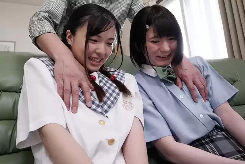 小さすぎる6つの穴はどの穴も気持ちいい 少女たちの口・マ○コ・アナルをおじさんの1本の生チ○コがいったりきたり、本物中出し (1piyo00004) - 1piyo00004jp-3