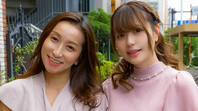 親友みたいな仲良し母娘ナンパ ビキビキにいきり立ったチ〇ポを見せつけ欲望に負けた母親とそれを見て興奮してしまった娘の親子丼3 (59hez00613) - 59hez00613jp-15