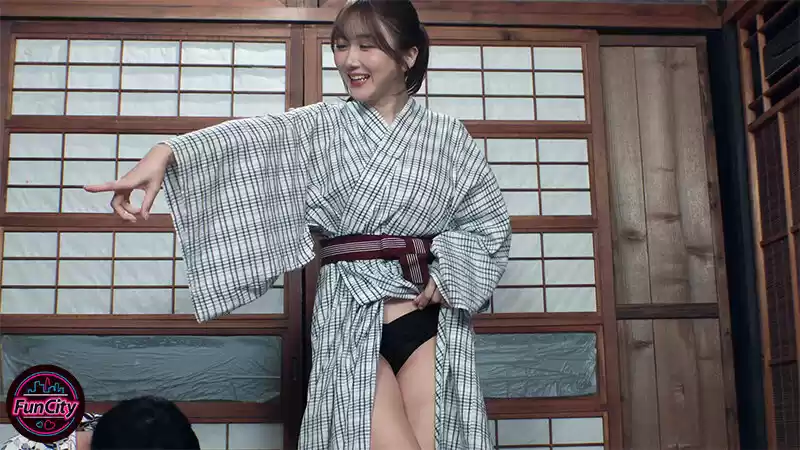 息子ほど年の離れたバイト先の男子学生達と一泊二日の温泉旅行に来た美熟女パート主婦はお酒に酔うとノリノリで…俺たちみんな39歳パート主婦ひびきさんのガチ恋勢 大槻ひびき (fjin00057) - fjin00057jp-12