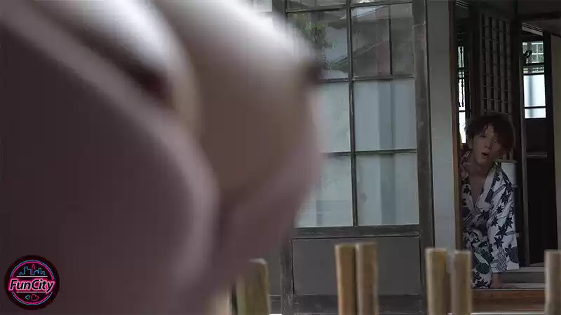 息子ほど年の離れたバイト先の男子学生達と一泊二日の温泉旅行に来た美熟女パート主婦はお酒に酔うとノリノリで…俺たちみんな39歳パート主婦ひびきさんのガチ恋勢 大槻ひびき (fjin00057) - fjin00057jp-6