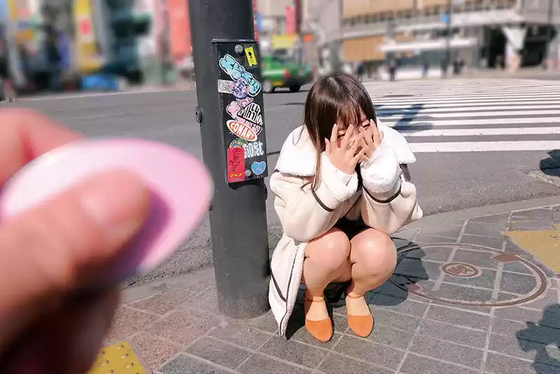 素人美少女とリモコンバイブお散歩 5 ーSBY区編ー「もう我慢できません…//」人混みの中ビクビク震えてイキまくってしまう女子たち！人生初の羞恥プレイでまさかのエロスイッチオン！車移動中も大胆カーオナニー！最後は近くのスタジオで心行くまで生セックス！ (h_1324skmj00283) - h_1324skmj00283jp-6