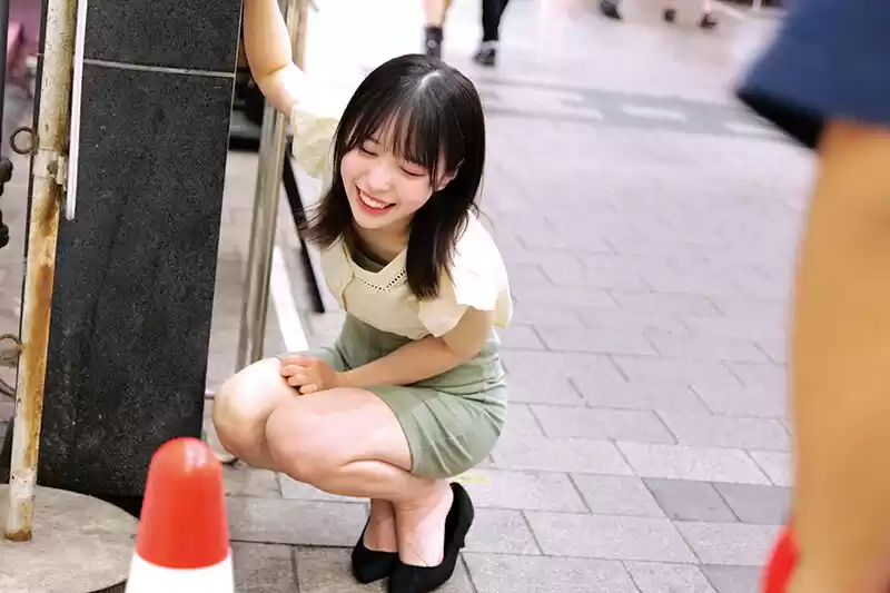 素人美少女とリモコンバイブお散歩 6 ーSBY＆SGN区編ー「もう我慢できません…//」人混みの中ビクビク震えてイキまくってしまう女子たち！人生初の羞恥プレイでまさかのエロスイッチオン！車移動中も大胆カーオナニー！最後は近くのスタジオで心行くまで生セックス！ (h_1324skmj00319) - h_1324skmj00319jp-3