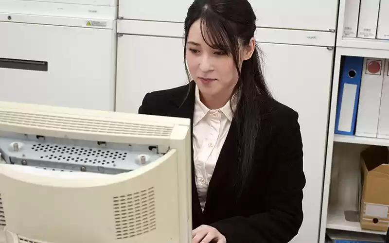 「ダメです…部長っ」勤務中に押し倒され、涙目絶頂。何度も中出しされ快楽堕ちした女部下の壊れていく居場所 十川ありさ (h_1664hnbr00007) - h_1664hnbr00007jp-1