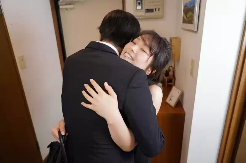 妻が寝取られている現場に遭遇したのに僕は何もできず、ただ妻が何度もイかされるのを黙って見ていた 宮沢ちはる (mrss00139) - mrss00139jp-1