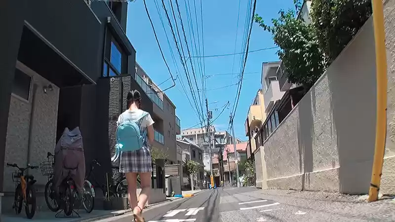 偶然声を掛けた女の子が可愛くて…尾行わいせつ・拉致強●精飲・監●おもらし三つ編みパイパン少●ようちゃん148cm 水本葉 (suji00263) - suji00263jp-1